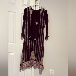 3 Piece Punjabi  Suit (Medium)